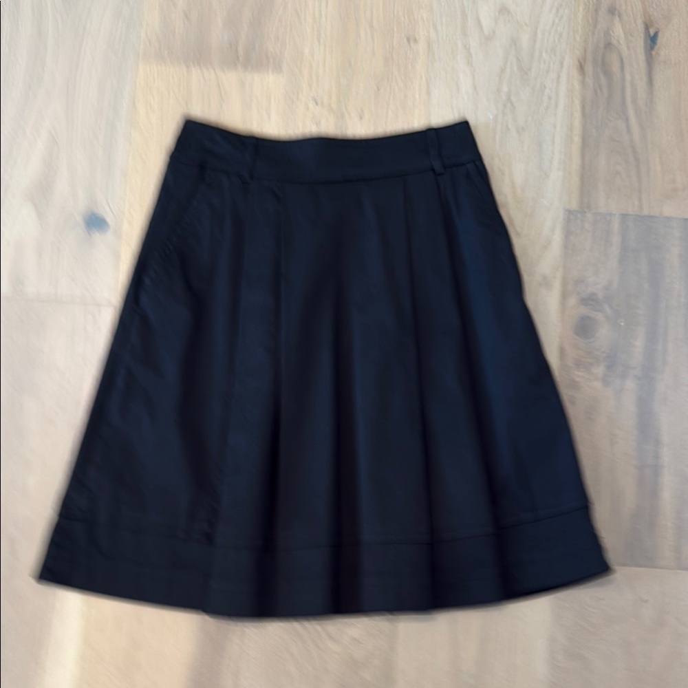 WHBM pleated skirt